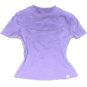 💜Purple slit front cropped tee💜